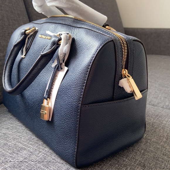 😍 Michael Kors Mercer Admiral Leather Satchel w/Crossbody 😱 - Picture 1 of 9